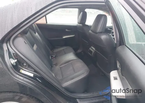 2012 Toyota Camry Se z USA, uszkodzony, nr VIN 4T1BF1FK4CU101976